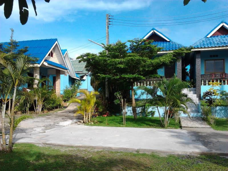 Wangwaree Resort Nai Yang Beach Buitenkant foto