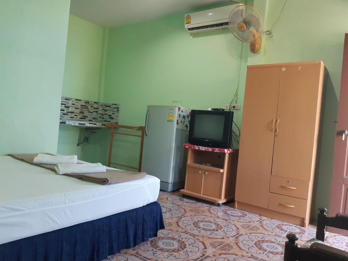 Wangwaree Resort Nai Yang Beach Buitenkant foto